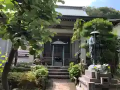 普門院の本殿