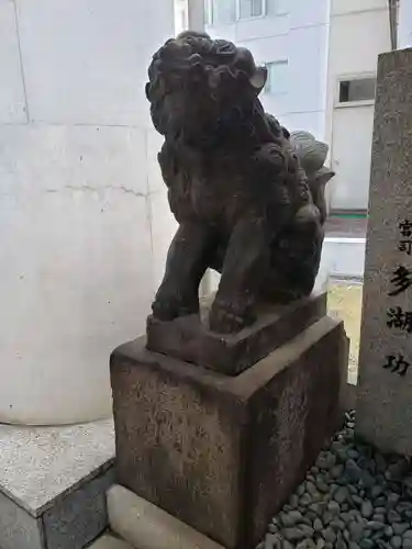 築土神社の狛犬