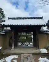 聚光院の山門・神門