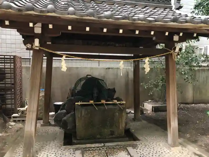朝日神社の手水舎