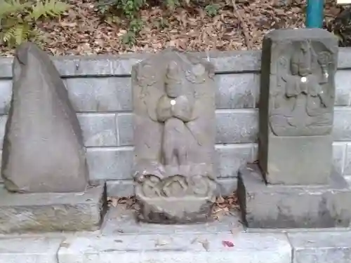 師岡熊野神社の仏像