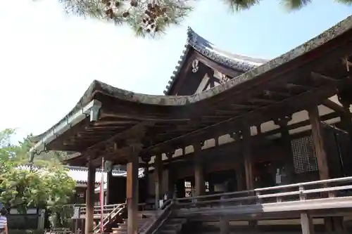 法隆寺の本殿