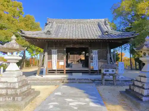 折戸八幡社の本殿・本堂