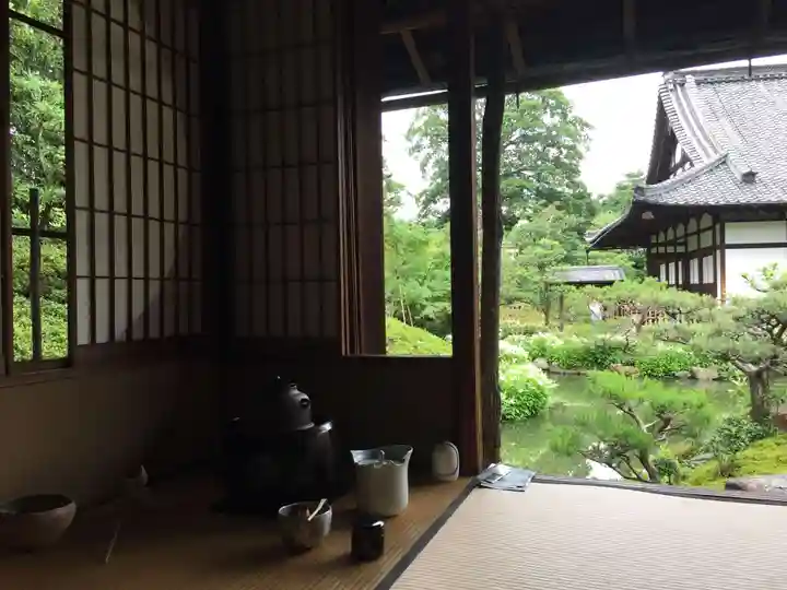 両足院の本殿・本堂