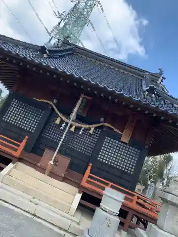 妻崎神社の本殿・本堂