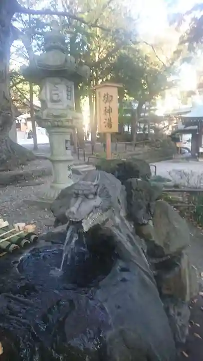 諏訪大社下社秋宮の手水舎