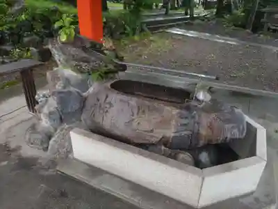 三光稲荷神社の手水舎