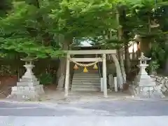 神明社の鳥居