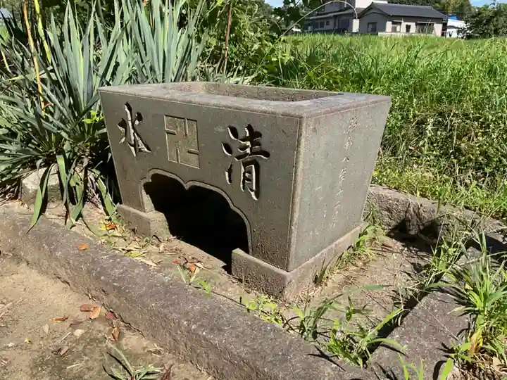 榧の木弘法堂の手水舎