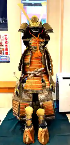 越谷香取神社の像