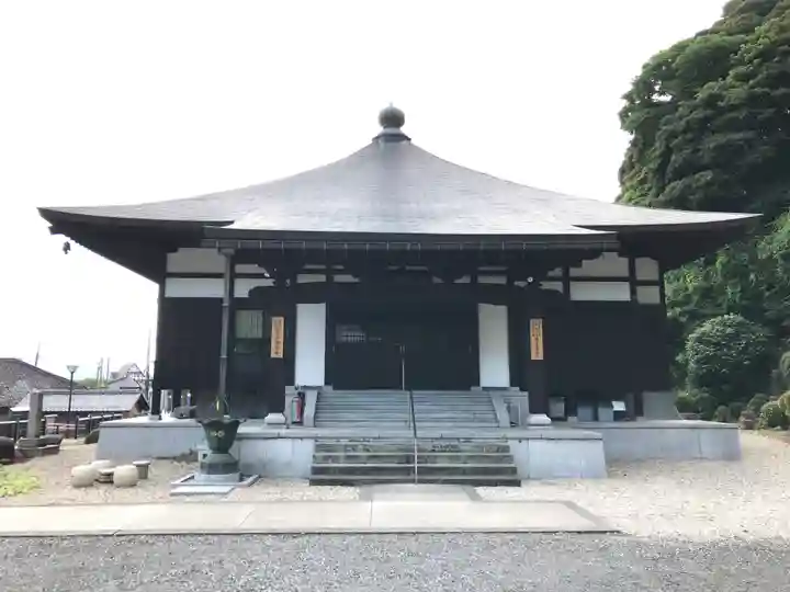 金前寺の本殿・本堂