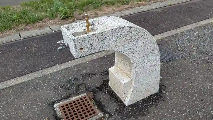 豊岬稲荷神社の手水舎