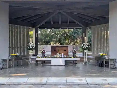 千鳥ヶ淵戦没者墓苑(東京都)