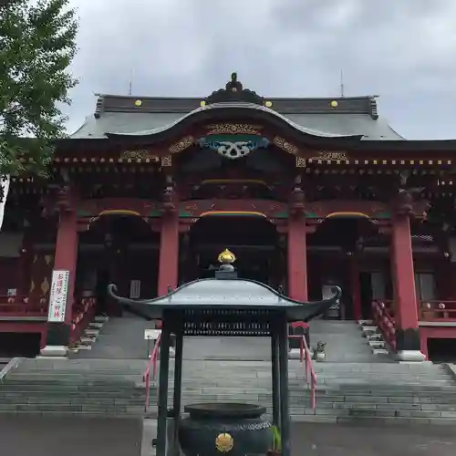 成田山札幌別院新栄寺の本殿