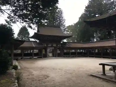 油日神社の山門・神門