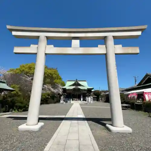 龍口明神社の{uncategorized: "未分類", other: "その他", undefined: "問題あり", building: "その他建物", grave: "お墓", sacred_gate: "鳥居", guardian: "狛犬", statue: "像", buddha: "仏像", history: "歴史", nature: "自然", garden: "庭園", animal: "動物", pagoda: "塔", temizu: "手水舎", mountain_gate: "山門・神門", sanctuary: "本殿・本堂", subordinate: "末社・摂社", art: "芸術", scenery: "景色", jizo: "地蔵", ema: "絵馬", goshuin: "御朱印", omikuji: "おみくじ", items: "授与品その他", amulet: "お守り", goshuincho: "御朱印帳", eats: "食事", festival: "お祭り", votive_dance: "神楽", shichigosan: "七五三参", wedding: "結婚式", experience: "体験その他", initially: "初詣", around: "周辺", anti_infection: "感染症対策"}