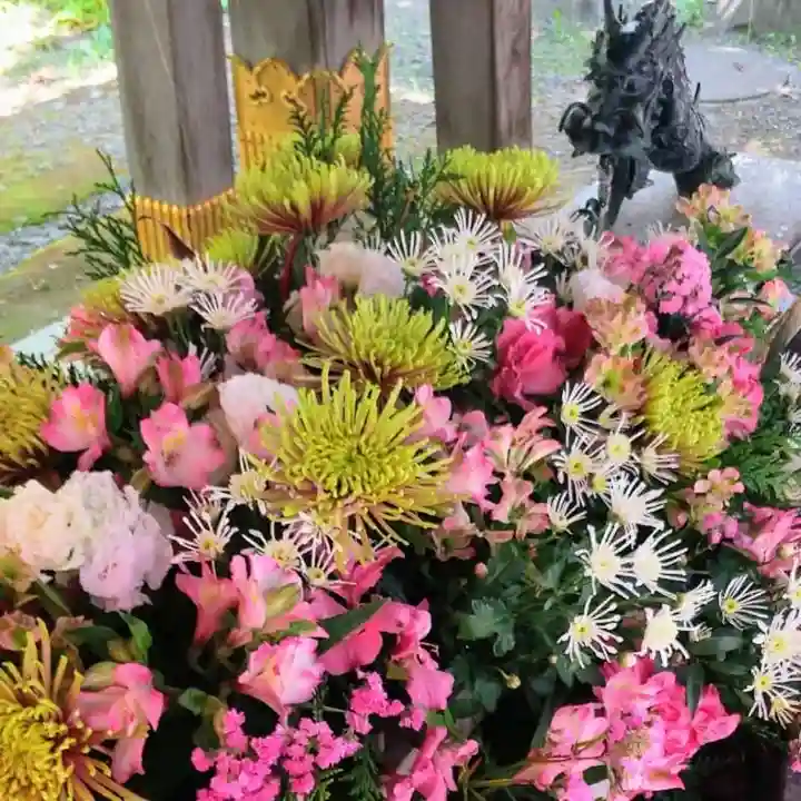 彌彦神社 (伊夜日子神社)の手水舎