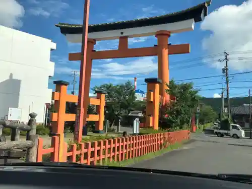 新田神社の鳥居