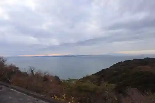 東京湾観音教会の{uncategorized: "未分類", other: "その他", undefined: "問題あり", building: "その他建物", grave: "お墓", sacred_gate: "鳥居", guardian: "狛犬", statue: "像", buddha: "仏像", history: "歴史", nature: "自然", garden: "庭園", animal: "動物", pagoda: "塔", temizu: "手水舎", mountain_gate: "山門・神門", sanctuary: "本殿・本堂", subordinate: "末社・摂社", art: "芸術", scenery: "景色", jizo: "地蔵", ema: "絵馬", goshuin: "御朱印", omikuji: "おみくじ", items: "授与品その他", amulet: "お守り", goshuincho: "御朱印帳", eats: "食事", festival: "お祭り", votive_dance: "神楽", shichigosan: "七五三参", wedding: "結婚式", experience: "体験その他", initially: "初詣", around: "周辺", anti_infection: "感染症対策"}