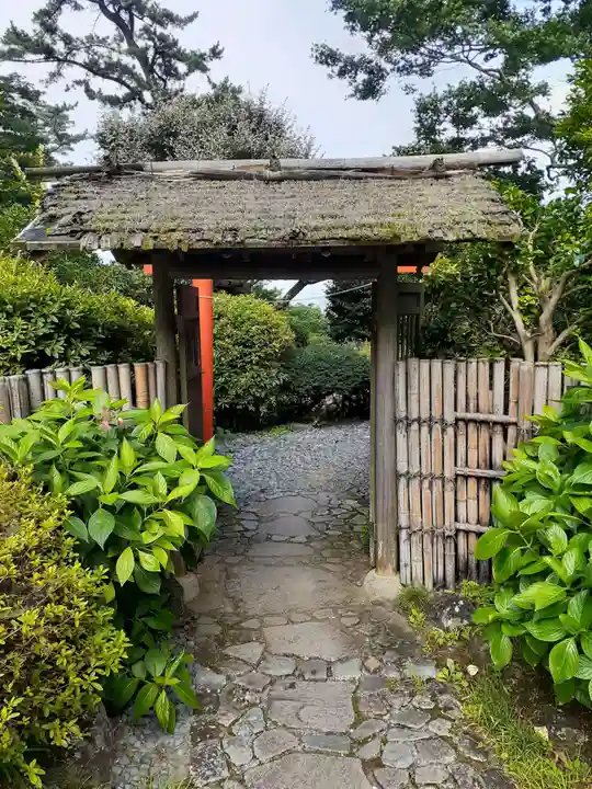 山王神社の山門・神門