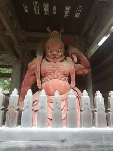 満願寺の像