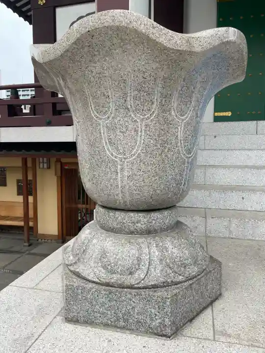 源長寺の{uncategorized: "未分類", other: "その他", undefined: "問題あり", building: "その他建物", grave: "お墓", sacred_gate: "鳥居", guardian: "狛犬", statue: "像", buddha: "仏像", history: "歴史", nature: "自然", garden: "庭園", animal: "動物", pagoda: "塔", temizu: "手水舎", mountain_gate: "山門・神門", sanctuary: "本殿・本堂", subordinate: "末社・摂社", art: "芸術", scenery: "景色", jizo: "地蔵", ema: "絵馬", goshuin: "御朱印", omikuji: "おみくじ", items: "授与品その他", amulet: "お守り", goshuincho: "御朱印帳", eats: "食事", festival: "お祭り", votive_dance: "神楽", shichigosan: "七五三参", wedding: "結婚式", experience: "体験その他", initially: "初詣", around: "周辺", anti_infection: "感染症対策"}