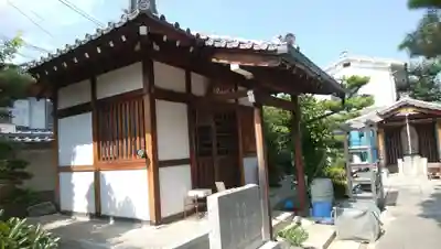 西園寺の本殿・本堂