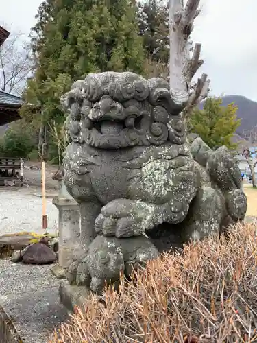 田出宇賀神社の狛犬