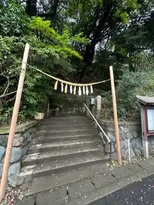 瑞穂神社の{uncategorized: "未分類", other: "その他", undefined: "問題あり", building: "その他建物", grave: "お墓", sacred_gate: "鳥居", guardian: "狛犬", statue: "像", buddha: "仏像", history: "歴史", nature: "自然", garden: "庭園", animal: "動物", pagoda: "塔", temizu: "手水舎", mountain_gate: "山門・神門", sanctuary: "本殿・本堂", subordinate: "末社・摂社", art: "芸術", scenery: "景色", jizo: "地蔵", ema: "絵馬", goshuin: "御朱印", omikuji: "おみくじ", items: "授与品その他", amulet: "お守り", goshuincho: "御朱印帳", eats: "食事", festival: "お祭り", votive_dance: "神楽", shichigosan: "七五三参", wedding: "結婚式", experience: "体験その他", initially: "初詣", around: "周辺", anti_infection: "感染症対策"}