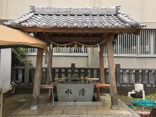 橿森神社の手水