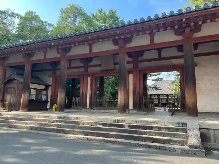 唐招提寺の山門・神門