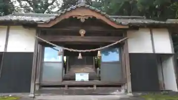 八幡神社の本殿・本堂