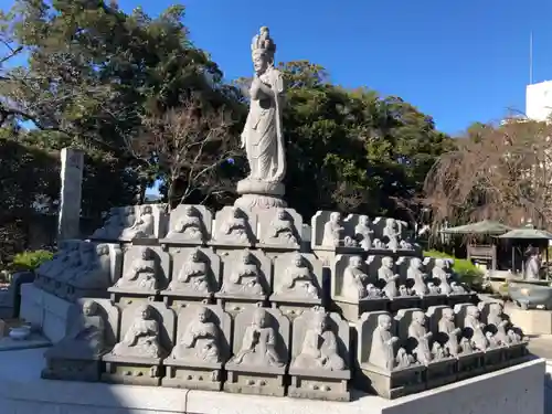 西新井大師総持寺の仏像