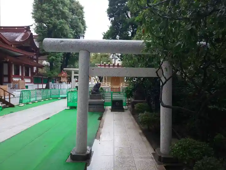 蒲田八幡神社の鳥居