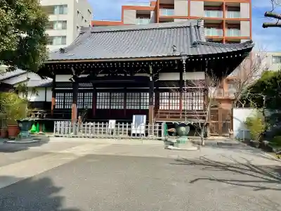 愛染院の{uncategorized: "未分類", other: "その他", undefined: "問題あり", building: "その他建物", grave: "お墓", sacred_gate: "鳥居", guardian: "狛犬", statue: "像", buddha: "仏像", history: "歴史", nature: "自然", garden: "庭園", animal: "動物", pagoda: "塔", temizu: "手水舎", mountain_gate: "山門・神門", sanctuary: "本殿・本堂", subordinate: "末社・摂社", art: "芸術", scenery: "景色", jizo: "地蔵", ema: "絵馬", goshuin: "御朱印", omikuji: "おみくじ", items: "授与品その他", amulet: "お守り", goshuincho: "御朱印帳", eats: "食事", festival: "お祭り", votive_dance: "神楽", shichigosan: "七五三参", wedding: "結婚式", experience: "体験その他", initially: "初詣", around: "周辺", anti_infection: "感染症対策"}