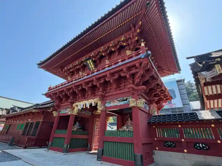 静岡浅間神社の{uncategorized: "未分類", other: "その他", undefined: "問題あり", building: "その他建物", grave: "お墓", sacred_gate: "鳥居", guardian: "狛犬", statue: "像", buddha: "仏像", history: "歴史", nature: "自然", garden: "庭園", animal: "動物", pagoda: "塔", temizu: "手水舎", mountain_gate: "山門・神門", sanctuary: "本殿・本堂", subordinate: "末社・摂社", art: "芸術", scenery: "景色", jizo: "地蔵", ema: "絵馬", goshuin: "御朱印", omikuji: "おみくじ", items: "授与品その他", amulet: "お守り", goshuincho: "御朱印帳", eats: "食事", festival: "お祭り", votive_dance: "神楽", shichigosan: "七五三参", wedding: "結婚式", experience: "体験その他", initially: "初詣", around: "周辺", anti_infection: "感染症対策"}