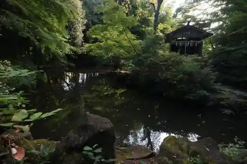 青葉神社の庭園