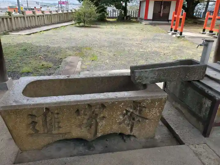 佐保神社の手水舎