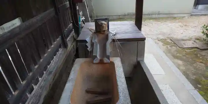 出雲路幸神社の手水舎
