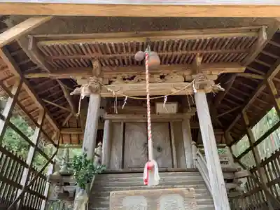 熊野神社の本殿・本堂