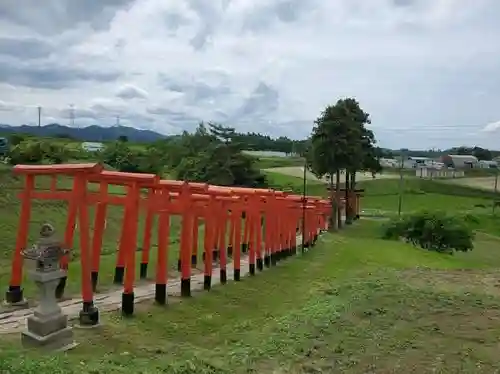 高屋敷稲荷神社の鳥居