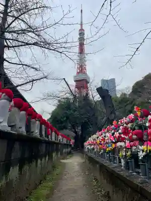 西向聖観世音菩薩の{uncategorized: "未分類", other: "その他", undefined: "問題あり", building: "その他建物", grave: "お墓", sacred_gate: "鳥居", guardian: "狛犬", statue: "像", buddha: "仏像", history: "歴史", nature: "自然", garden: "庭園", animal: "動物", pagoda: "塔", temizu: "手水舎", mountain_gate: "山門・神門", sanctuary: "本殿・本堂", subordinate: "末社・摂社", art: "芸術", scenery: "景色", jizo: "地蔵", ema: "絵馬", goshuin: "御朱印", omikuji: "おみくじ", items: "授与品その他", amulet: "お守り", goshuincho: "御朱印帳", eats: "食事", festival: "お祭り", votive_dance: "神楽", shichigosan: "七五三参", wedding: "結婚式", experience: "体験その他", initially: "初詣", around: "周辺", anti_infection: "感染症対策"}
