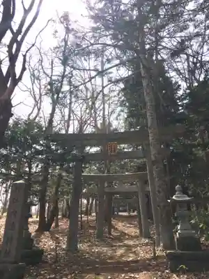 権現山内浦神社の鳥居