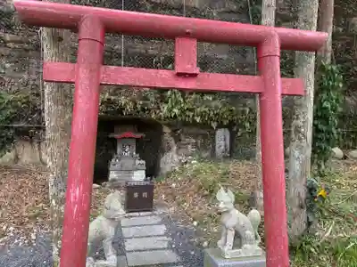遠見岬神社の末社・摂社