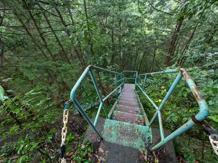 岩井堂(圓融寺境外観音堂)(埼玉県)