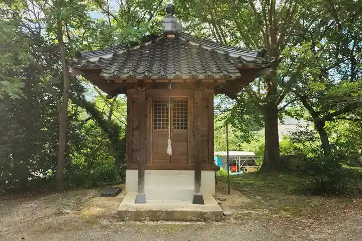 お春地蔵尊のその他建物