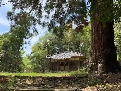 稲荷神社の本殿・本堂