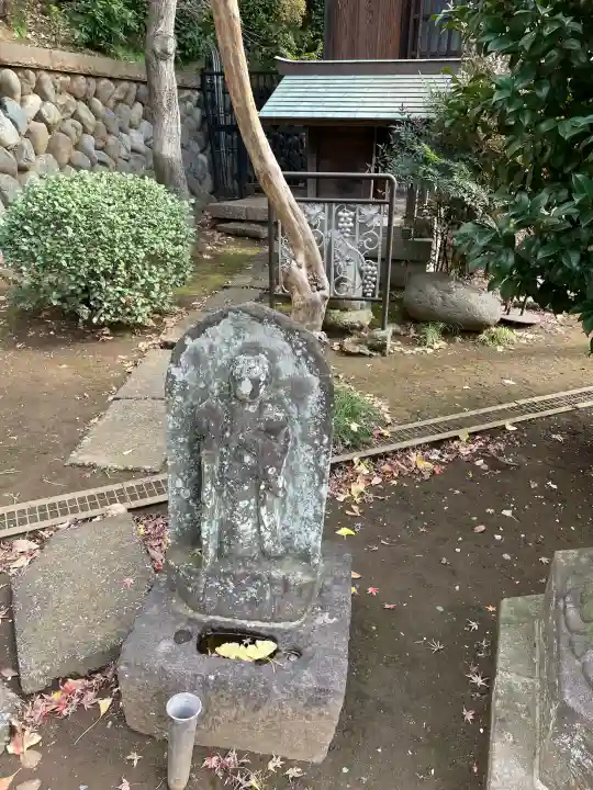 蓮勝寺の{uncategorized: "未分類", other: "その他", undefined: "問題あり", building: "その他建物", grave: "お墓", sacred_gate: "鳥居", guardian: "狛犬", statue: "像", buddha: "仏像", history: "歴史", nature: "自然", garden: "庭園", animal: "動物", pagoda: "塔", temizu: "手水舎", mountain_gate: "山門・神門", sanctuary: "本殿・本堂", subordinate: "末社・摂社", art: "芸術", scenery: "景色", jizo: "地蔵", ema: "絵馬", goshuin: "御朱印", omikuji: "おみくじ", items: "授与品その他", amulet: "お守り", goshuincho: "御朱印帳", eats: "食事", festival: "お祭り", votive_dance: "神楽", shichigosan: "七五三参", wedding: "結婚式", experience: "体験その他", initially: "初詣", around: "周辺", anti_infection: "感染症対策"}