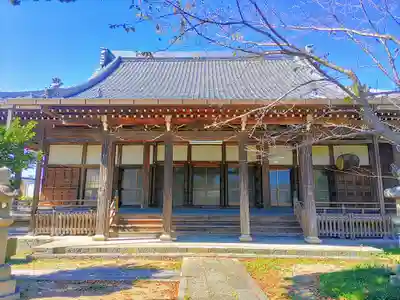 盛泉寺の本殿・本堂