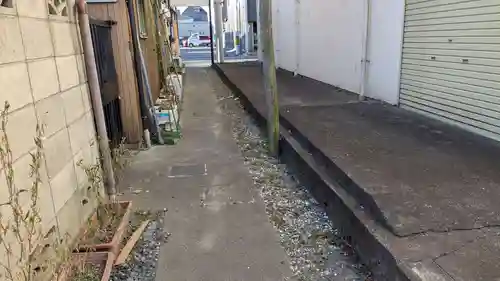 連雀子育観音の庭園